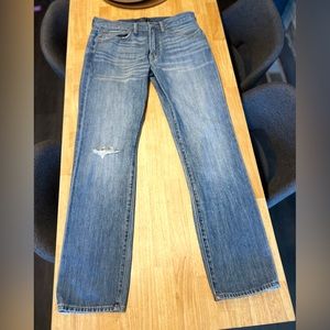 Lucky Brand 121 Heritage slim jean. Men’s size 32/32